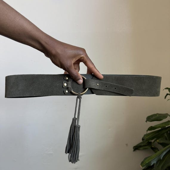 Vintage Y2K Wide Suede O-ring Buckle Belt With Tassel Size  display picture 3