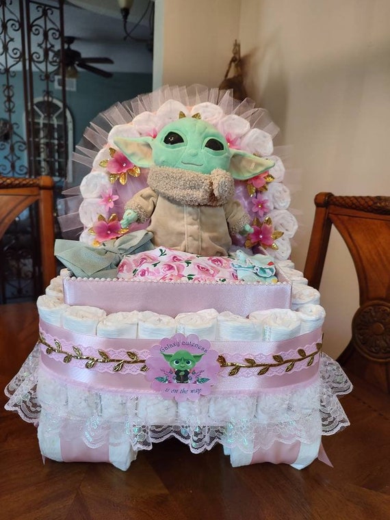 Baby yoda 2025 diaper cake