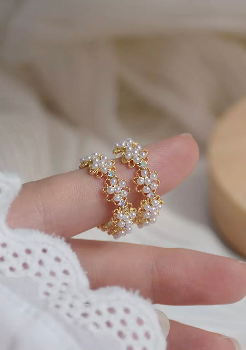 High quality lace pearl hoop earrings
