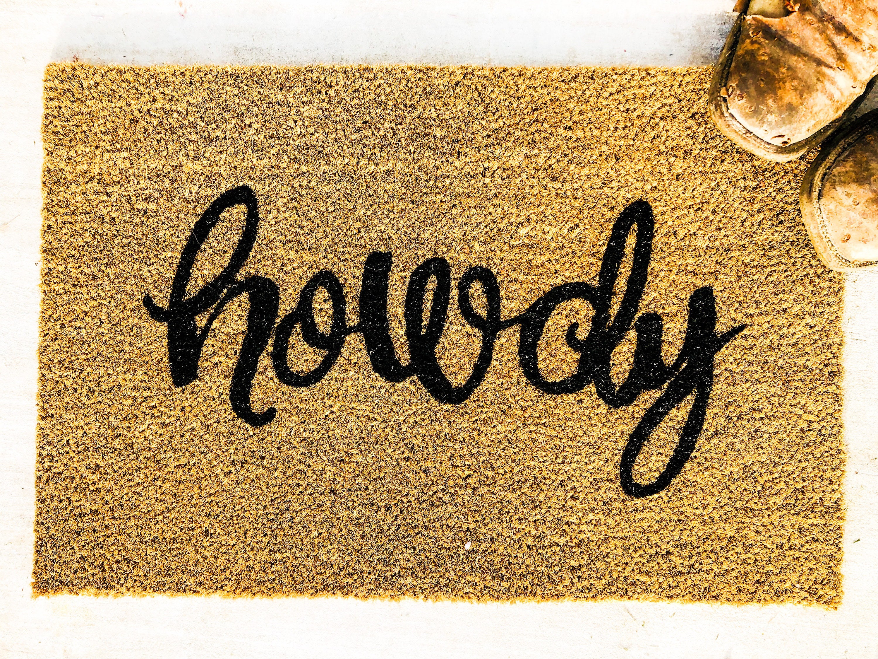 Howdy Doormat, Welcome Doormat, Doormat, Front Door Doormat, Funny Doormat, Cowboy Doormat, Personalized Doormat, Housewarming Gift