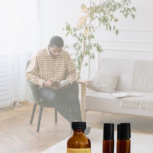 Exodus Holy Anointing Oil 2 FL OZ &  Roller