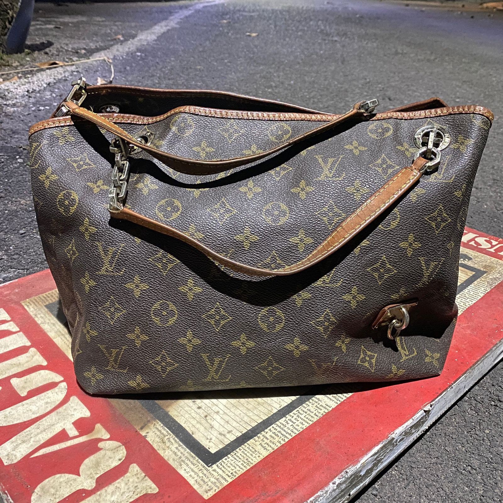 Louis vuitton automne hiver 2008 bag sale