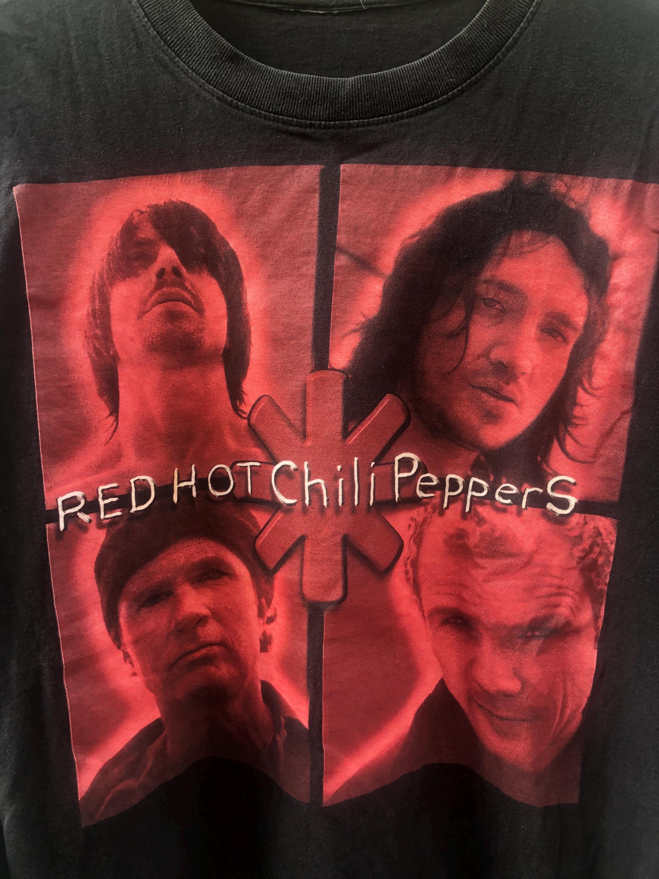 Vintage Red Hot Chilli Peppers 90s Tshirt - Etsy Vintage Red Hot Chilli Peppers 90s Tshirt - Etsy