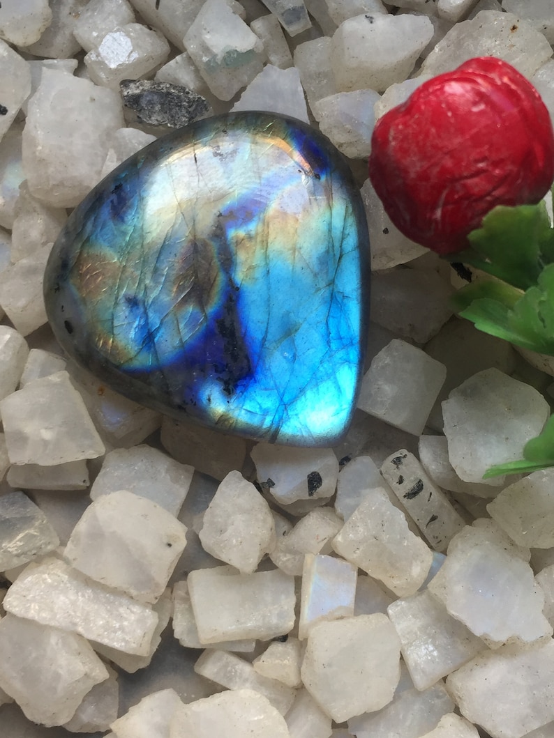 61 Cts Heart shape Spectrolite Labradorite loose Labradorite gemstone Blue flash Labradorite Natural Blue Labradorite cabochon Code;R15