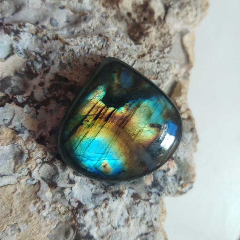 Multifire Labradorite Cabochon Heartshape Labradorite Wire Wrapping Stone 100/% Natural Labradorite Loose Gemstone Size 28X28X7MM 45CTS
