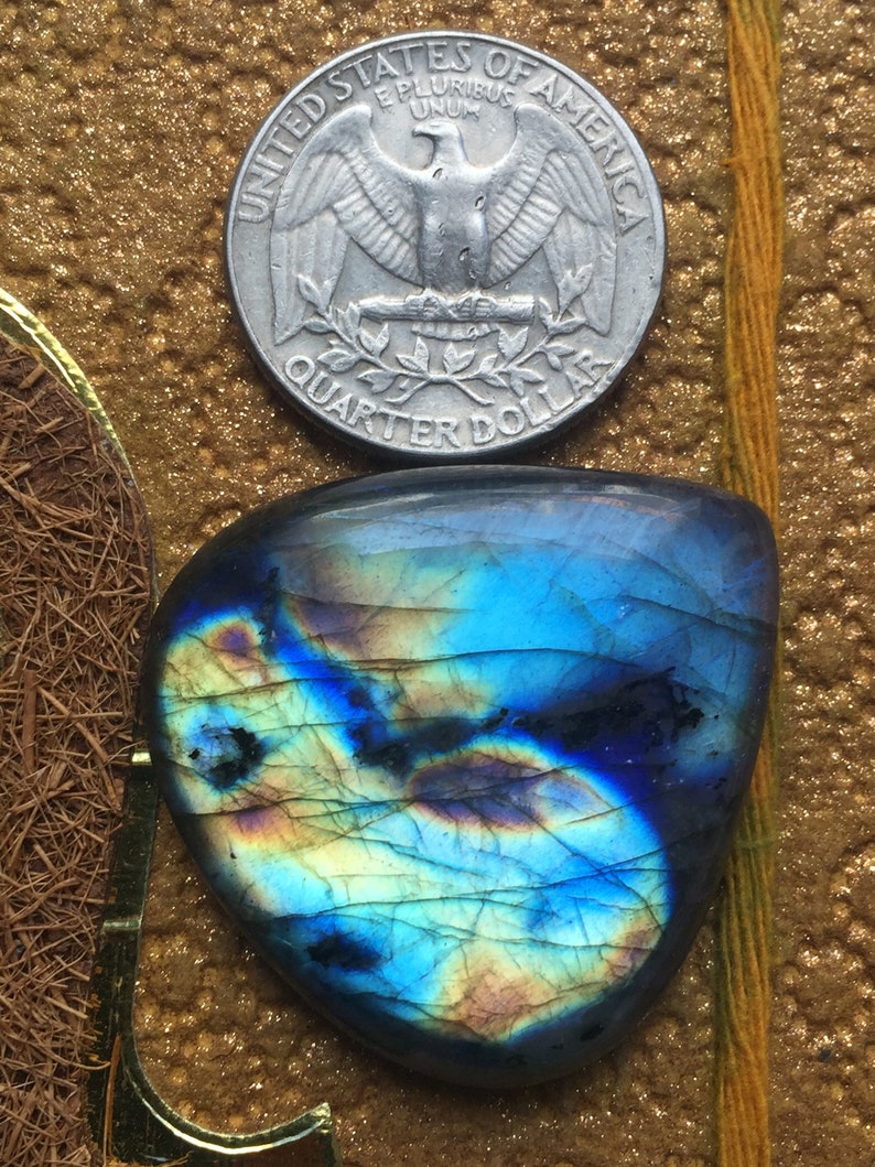 61 Cts Heart shape Spectrolite Labradorite loose Labradorite gemstone Blue flash Labradorite Natural Blue Labradorite cabochon Code;R15