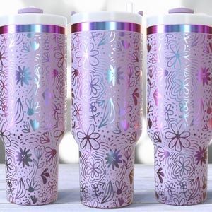 Floral 40 Oz Laser Tumbler Wrap SVG / Gravado Quencher Design Sem Costura / Padrão Sem Costura de Primavera Design de Flores / Doodle Desenhado à Mão