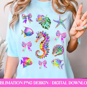 Camiseta PNG de sublimación con diseño de concha coqueta, diseño neón iridiscente, retro costero de playa, vibraciones de verano, lazo de coqueta de verano, viaje de chicas