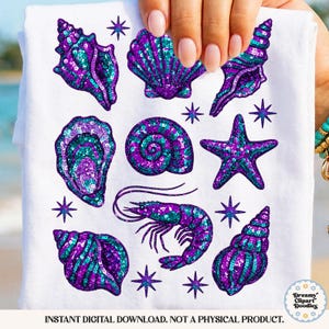 Camiseta PNG con lentejuelas de vida marina para sublimación, diseño brillante de playa veraniega en morado y verde azulado, camiseta PNG con conchas marinas