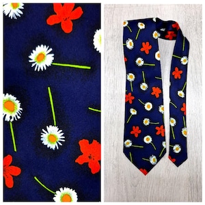 navy blue tie daisy print tie daisy Necktie wedding tie bridal tie groomsmen tie Mens tie  flower neckties Necktie flower tie vintage
