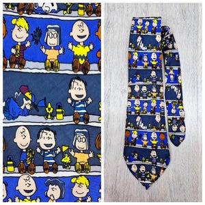 Mens tie Mens Necktie collectible tie novelty tie holiday tie Unlimited Necktie Statement Tie  snoopy print tie vintage snoopy Necktie