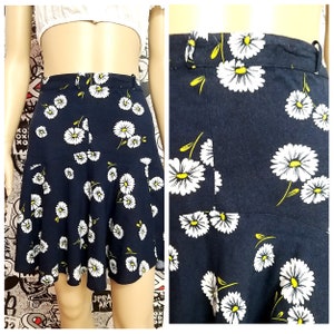 womens skirt daisy print skirt Boho skirt skater skirt  summer skirt beach skirt Circle skirt floral skirt Flower skirt pocket skirt L