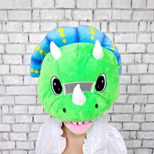 Gorro de disfraz de mascota para adulto, gorro de dinosaurio, gorro de animal, gorro de triceratops, gorro de triceratops, gorro cálido, gorro con orejeras, gorro de dinosaurio