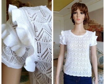 white top Ruffle top womenS top summer top white Knit top Vintage boho top white crop top knitted top S beach Blouse beach top