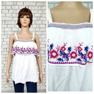 Mexican embroidered blouseL/XL Mexican blouse Mexican Top embroidery top  Embroidery Peasant mexican huipil Folk blouse boho blouse