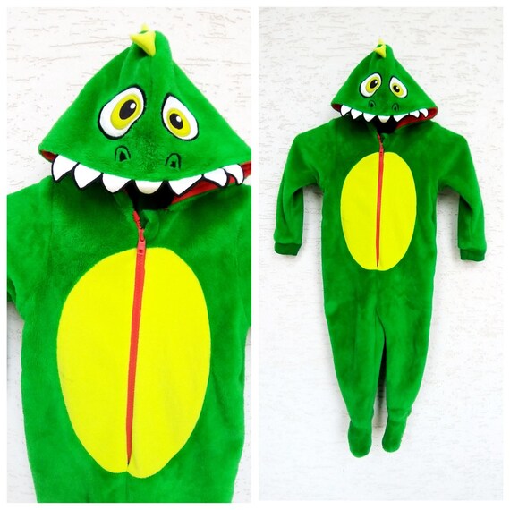 Dinosaur pajamas 3t hotsell
