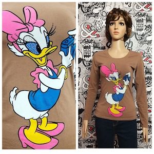 womens shirts womens top S/M Walt Disney print top Duck Tales print shirts Disney shirts Webby Vanderquack Daisy Duck Top long sleeve Top