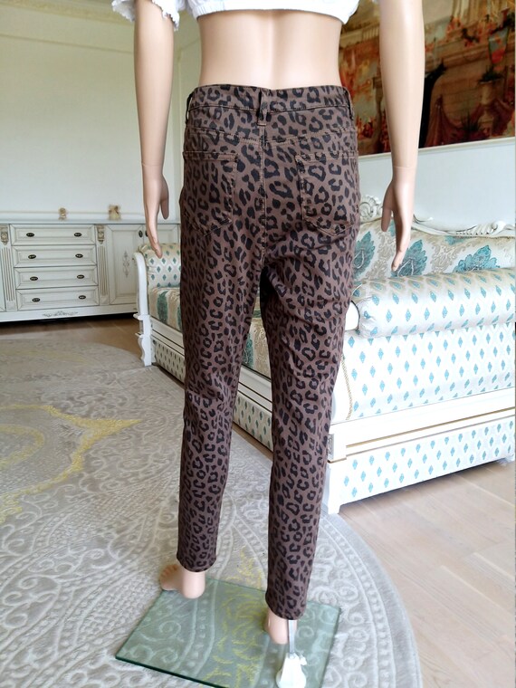 stretch leopard pants