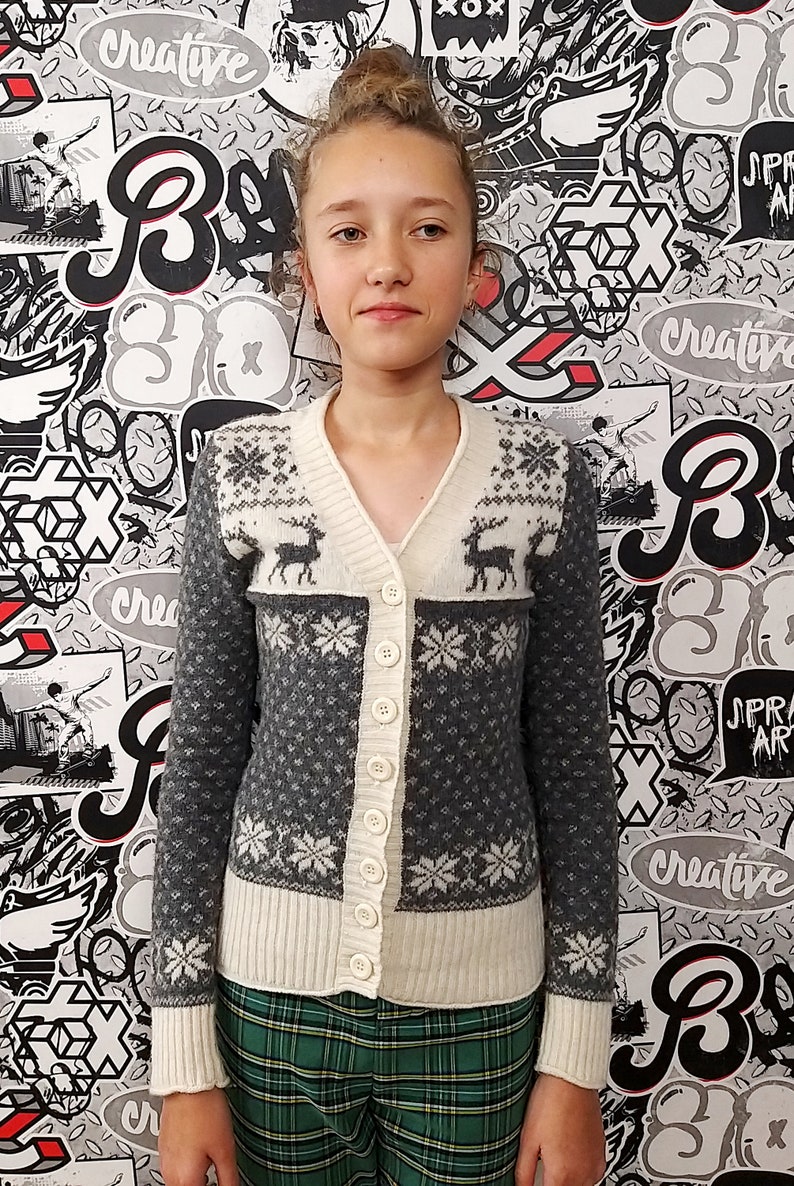 Childrens sweater 12 wool sweater kids girls sweater deer print gray sweater girls cardigan wool cardigan Child gray cardigan warm sweater image 3