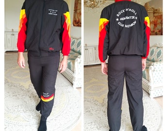 Mens sport suit vintage black track suit Mens track suit  Mens sport pants Mens windbreaker track top black sport suit M black windbreaker