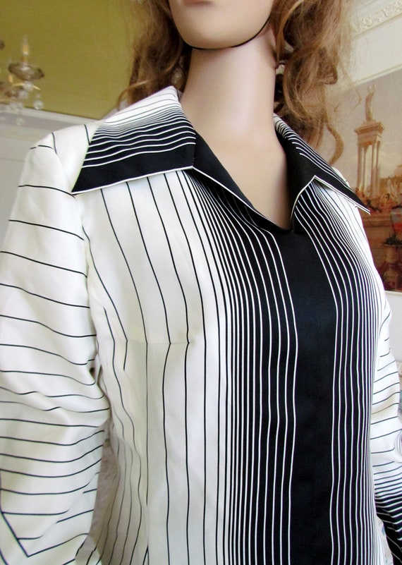 Womens suit vintage mod suit 70s suit ivory Strip… - image 5