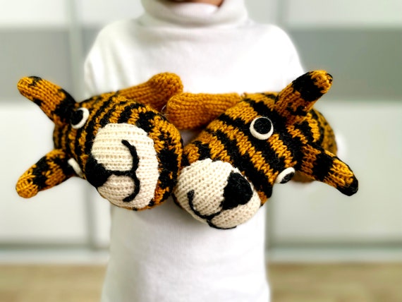 3T baby tiger Mittens kids Mittens hand knit Mitt… - image 2