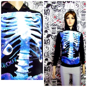 Halloween sweatshirt Vintage Halloween costume Skeleton sweatshirt gothic sweatshirt celestial sweatshirt black sweatshirt Size S