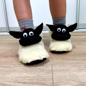 toddler wool slippers kids slippers black white slipper Shaun the Sheep slippers warm slippers winter slippers baby slippers Animal slippers