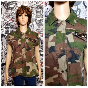 womens Camo vest  S/M womens military vest Vintage Italy vest Ladies vest camouflage vest Camo blazer womens vest