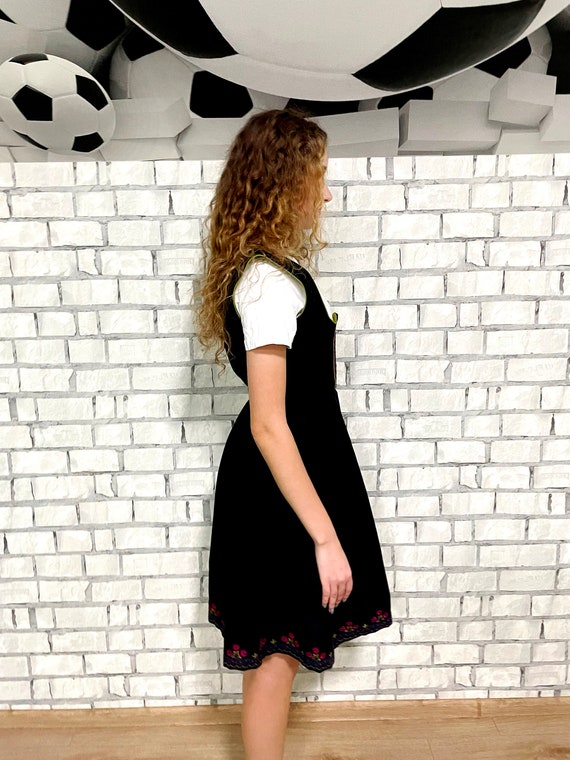 Girls Dirndl Dress XXS Oktoberfest Clothing black… - image 5
