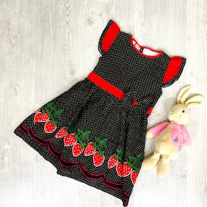 4T strawberry print dress  Baby dress girl dress Kids dress child dress toddler dress summer outfit fruit dress berry dress children dress