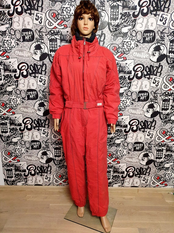 Red  ski suit M Vintage womens Clothing Skiing Tr… - image 2