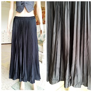 Black pleated skirt Black maxi skirt Black skirt  Black Long skirt XL gothic skirt Victorian skirt womens skirt peasant skirt Eyelet Skirt