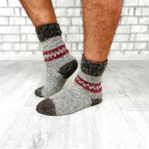 Wool socks Hand Knit socks Winter fashion mens socks Wool knit socks Women socks knitted socks Warm socks Natural Socks Unisex Winter Socks