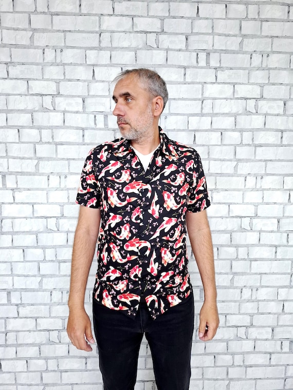 Camisa estampada de peixe, camisa vintage M festival, camisa