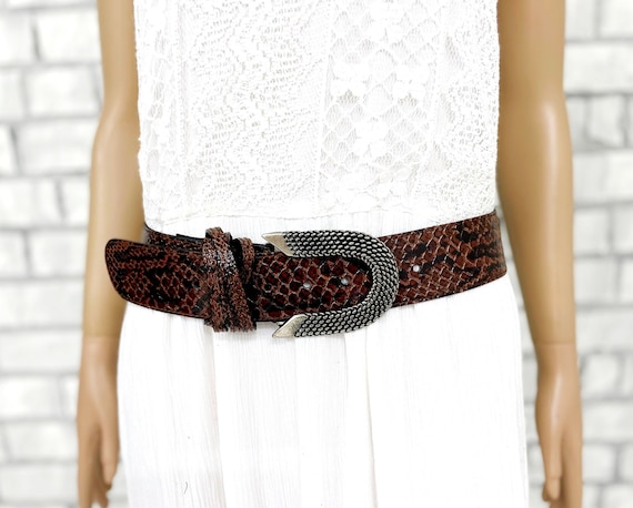 Snake belt outfit best sale