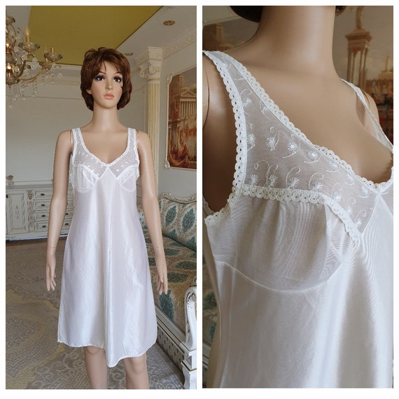 White Nightgown XL Wedding Lingerie Sheer Slip Dress Bridal Lingerie  Vintage White Lingerie Sheer Lingerie Sheer Nightgown Lace Nightgown 