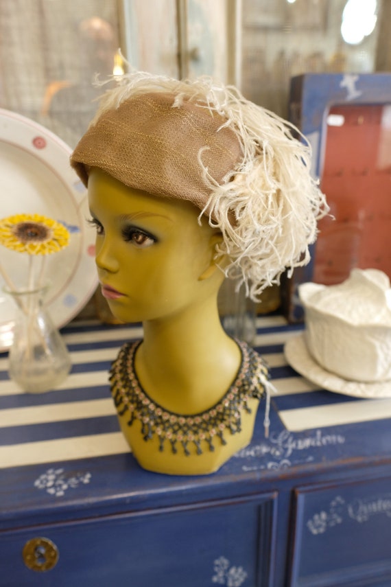 Vintage 1940's 1950's Hat Wool Felt Saucer Hat &