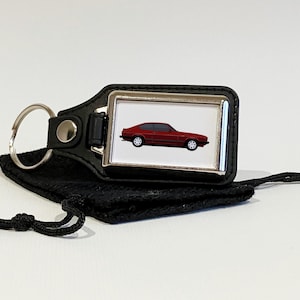 Capri 2.8i illustration Key Ring, Key Chain, Key Fob, Chrome Metal and Faux Leather, Car Gift, Many car colours available