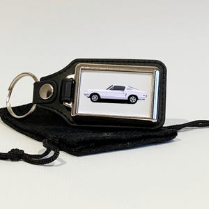 Mustang illustration Key Ring, Key Chain, Key Fob, Chrome Metal and Faux Leather, Car Gift, Many car colours available