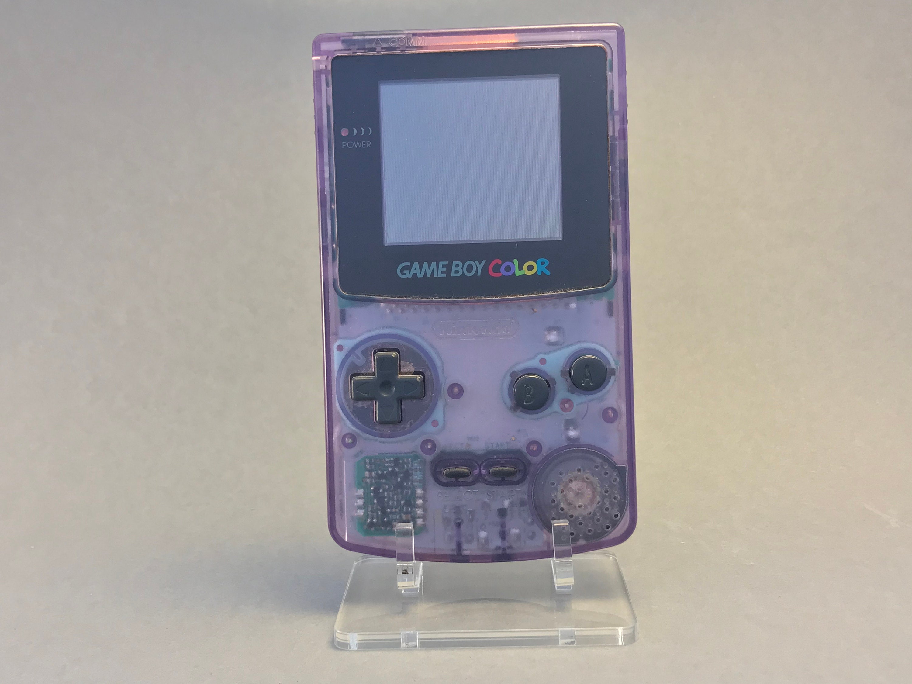 La Game Boy Color est de retour avec l'Analogue Pocket qui remet à