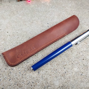 Pen case Pencil case Pen holder Leather pen case Leather pen holder Custom case Engraved case Personalised pen case Handmade pen case Gift