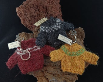 Lopapeysa - Icelandic Wool Sweater keychains - Icelandic handknitted lopapeysa from Icelandic sheep's wool.