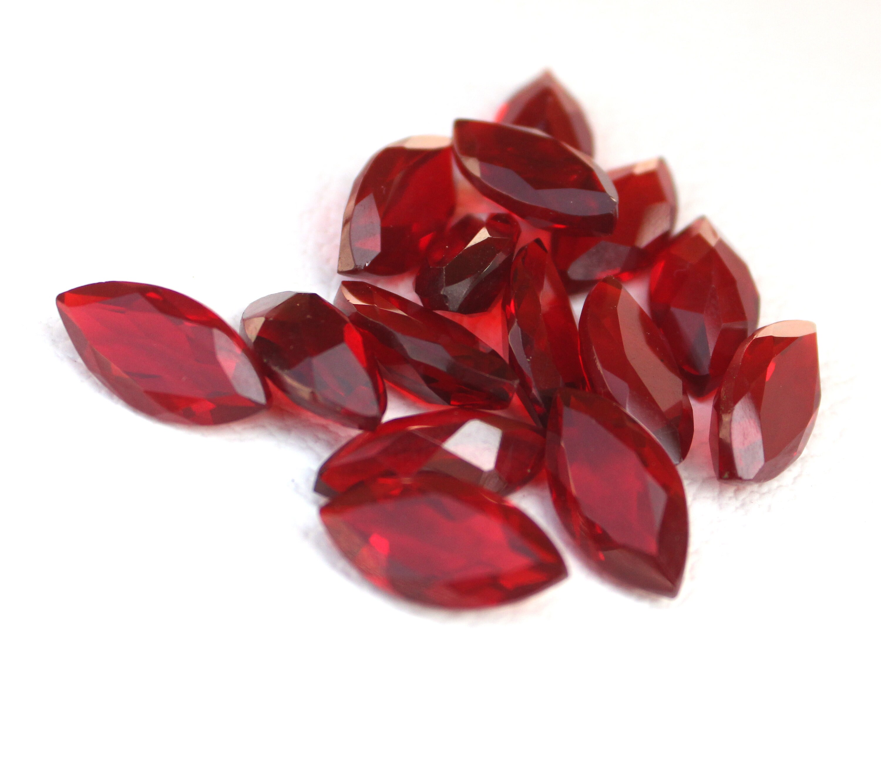 6 pieces Red faceted gemstone loose gemstone Etsy