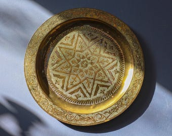 Arabian Hanging Wall Plate, Brass Embossed Serving Plate, Engraved Decorative Brass Tray, Collectable Hanging Tray, Hand Engraved Tray.