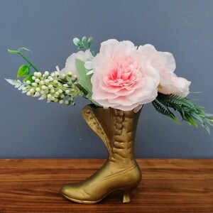 Antique Victorian Brass Boot, Lady&#39;s Brass Shoe, Victorian Brass Boot Vase, Elegant Brass Sculpture Boot, Small Decorative Brass Vase-Boot.