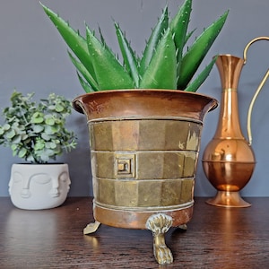 Secchiello per ghiaccio da champagne francese. Vaso per fiori con zampe di leone. Fioriera in rame antico. Secchiello per vino in rame per matrimonio, regalo di inaugurazione della casa.