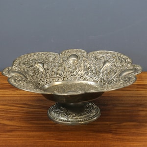 Art Deco Silver Plated Fruit Bowl. Pedestal Bowl decorated floral design. German Silver Plated Bowl for Candy and Fruit.