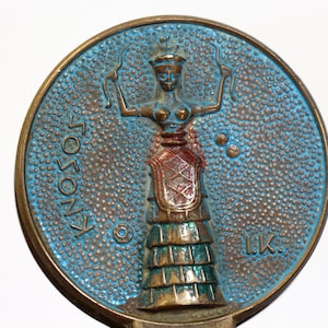 Prendedor de correio de bronze pesado, porta-papéis grego vintage, deusa serpente minoica, acessórios de mesa de bronze grego de Cnossos.