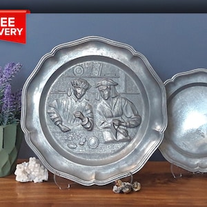 Vintage Zinn Pewter Plate. Wall Dish, The banker and his wife inspired by the Flemish painter Quentin Metsys / Angel Mark Collector Plate